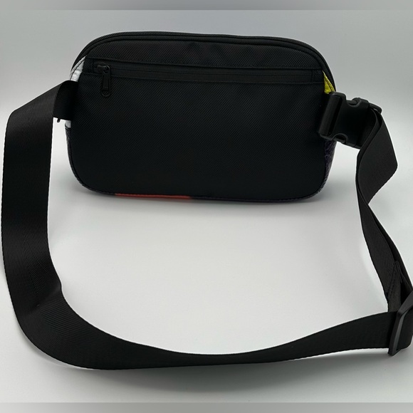 RAREFORM Large Zion Sling Bag Zip Belt Bag Fanny Pack Blue Polka Dot Pattern EUC - Picture 2 of 16